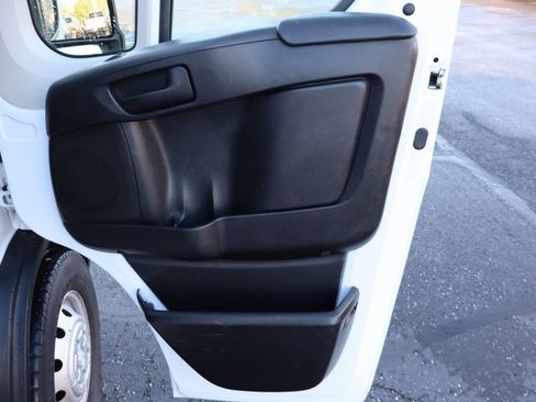 Used 2021 RAM ProMaster 2500 image 19