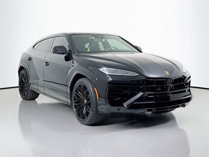 Used 2025 Lamborghini Urus SE