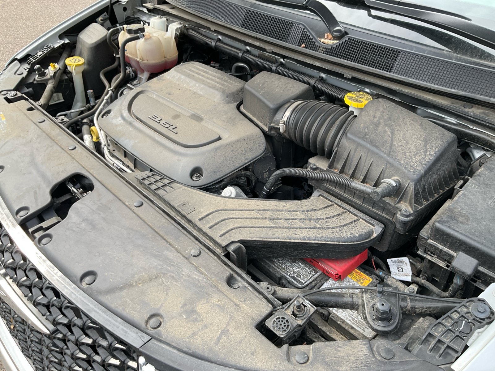 Used 2024 Chrysler Pacifica Touring-L FWD image 29
