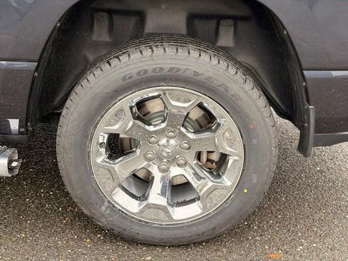 Used 2019 RAM 1500 Big Horn image 6