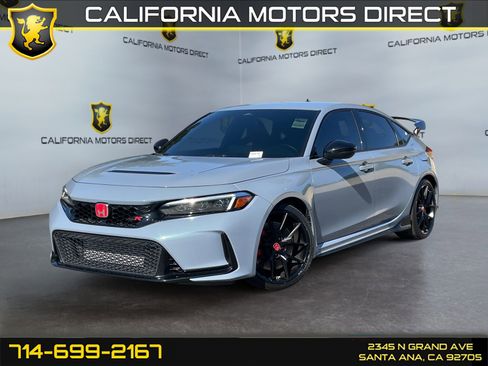 Used 2024 Honda Civic Type R image 1