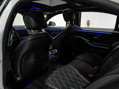 Used 2022 Mercedes-Benz S 580 4MATIC Sedan image 32