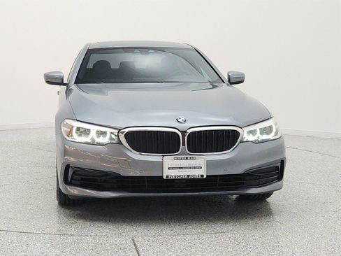 Used 2019 BMW 530e w/ Convenience Package RWD image 2