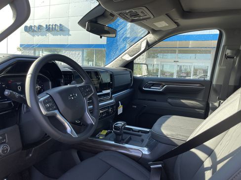 New 2026 Chevrolet Silverado 1500 LT Trail Boss w/ Convenience Package II AWD/4WD image 13