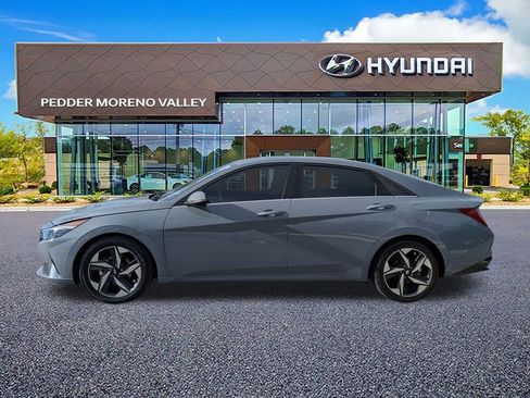 Used 2023 Hyundai Elantra Limited image 7