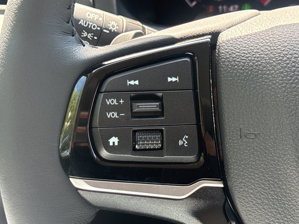 Used 2026 Honda Odyssey EX-L image 30