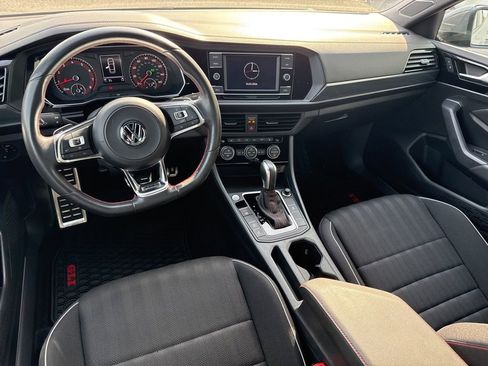 Used 2020 Volkswagen Jetta GLI image 16