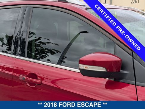 Certified 2018 Ford Escape Titanium image 10