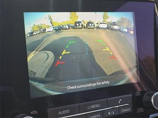 Used 2023 Nissan Frontier SV video 3