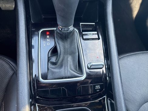 Used 2023 Jeep Compass Limited w/ Elite Group image 17