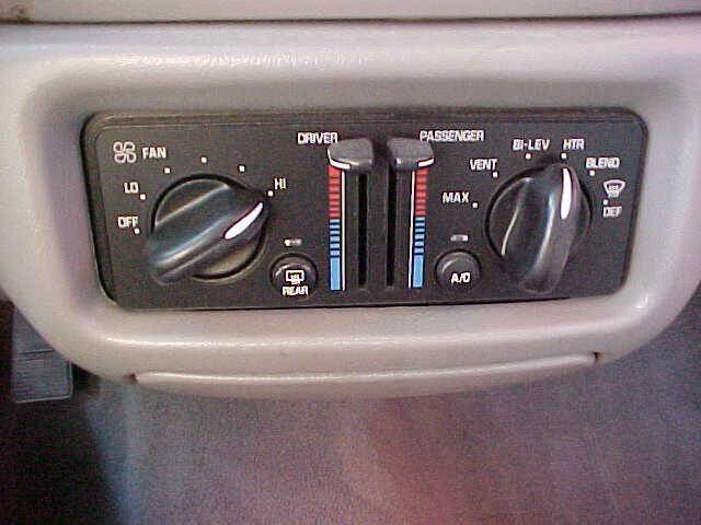Used 2003 Buick Century Custom w/ Preferred Equipment Group 1SB FWD image 54