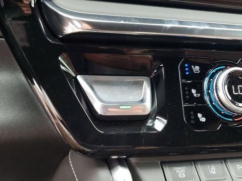 New 2026 GMC Sierra 3500 Denali Ultimate AWD/4WD image 26