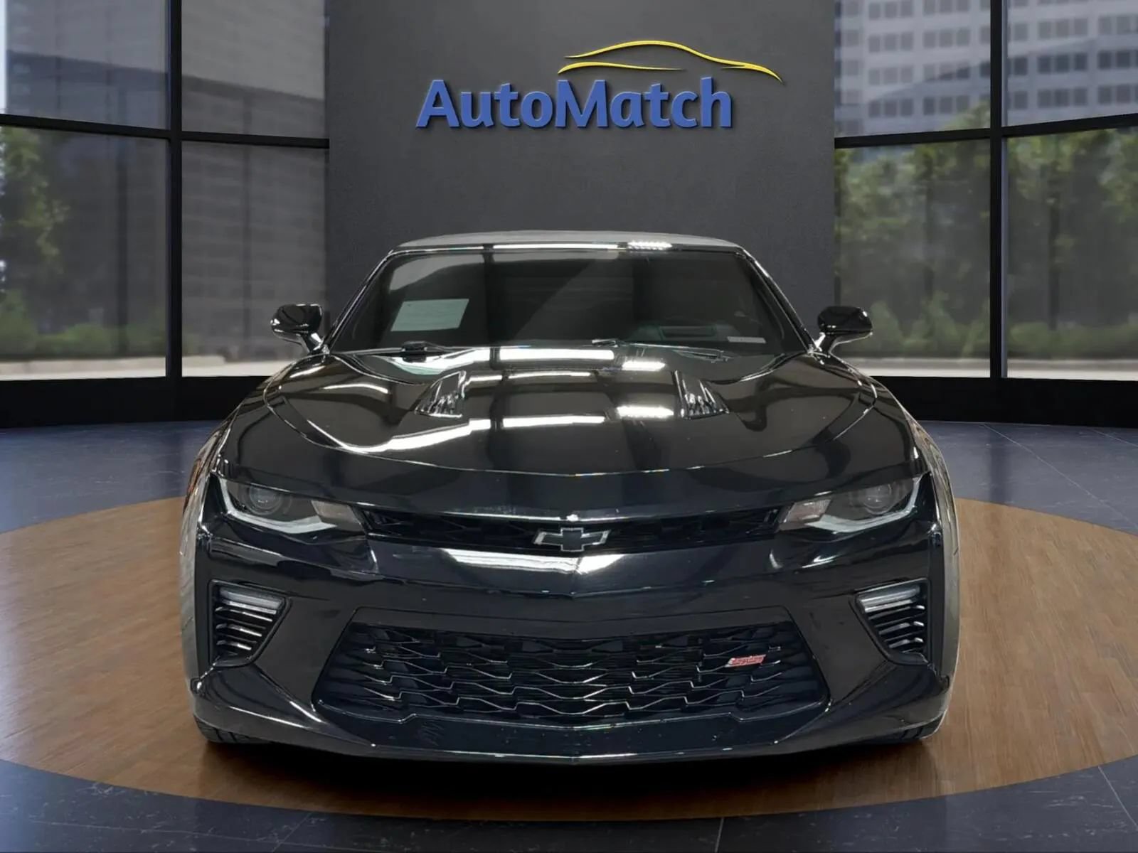 Used 2017 Chevrolet Camaro SS RWD image 2