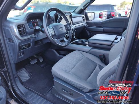 Used 2024 Ford F150 XLT w/ Mobile Office Package image 2