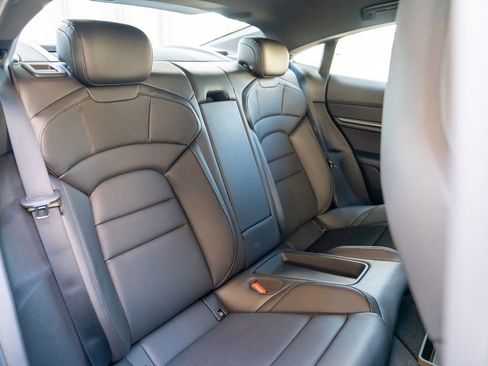 New 2025 Porsche Taycan image 20