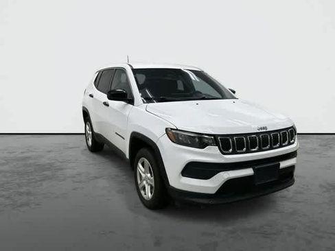 Used 2023 Jeep Compass Sport AWD/4WD image 6