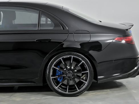 Used 2024 Mercedes-Benz S 63 AMG S image 13