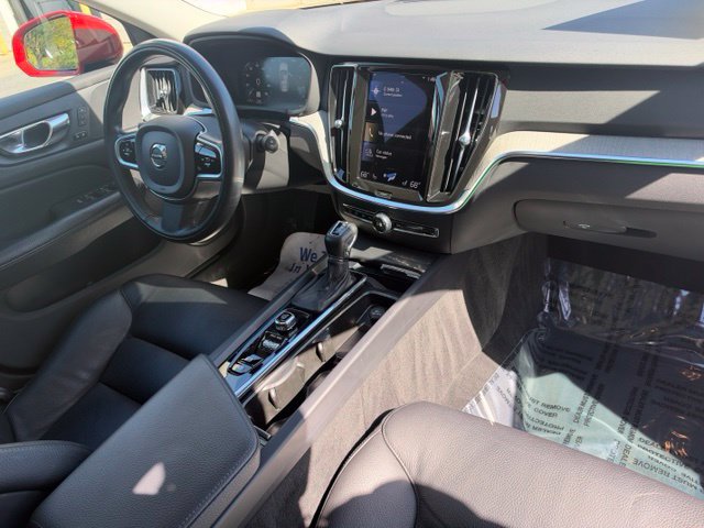 Used 2021 Volvo V60 T5 Cross Country w/ Climate Package AWD/4WD image 30