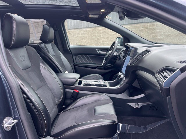 Used 2024 Ford Edge ST w/ Equipment Group 401A AWD/4WD image 11
