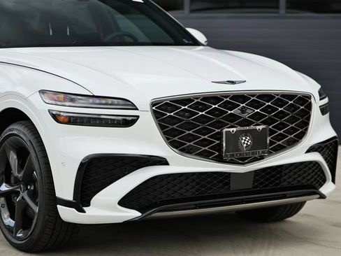 New 2026 Genesis GV70 2.5T Sport Prestige AWD/4WD image 2