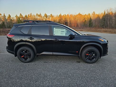 New 2026 Nissan Rogue SV image 8