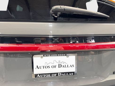 Used 2024 Lexus GX 550 w/ Accessory Package (Z1) AWD/4WD image 20