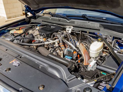 Used 2015 GMC Sierra 3500 Denali w/ Duramax Plus Package image 35