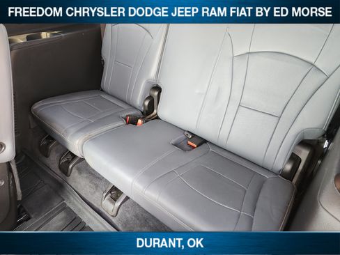 Used 2021 Buick Enclave Premium w/ Sun and Sites Package FWD image 21