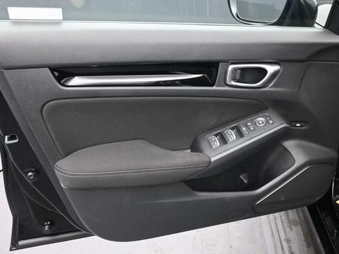 Used 2024 Honda Civic EX image 11