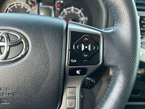 Used 2023 Toyota 4Runner SR5 image 17