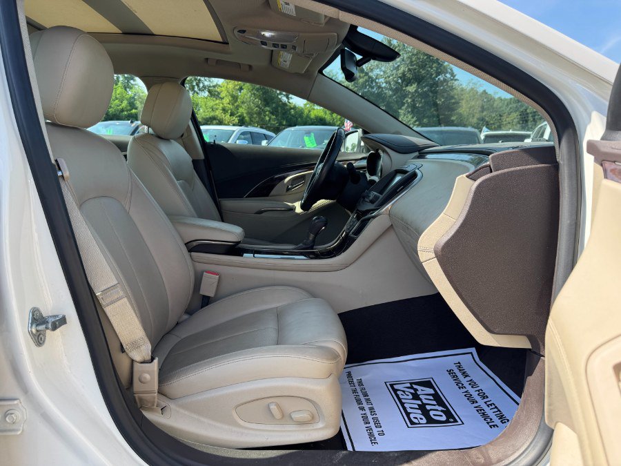 Used 2014 Buick LaCrosse Premium AWD/4WD image 18