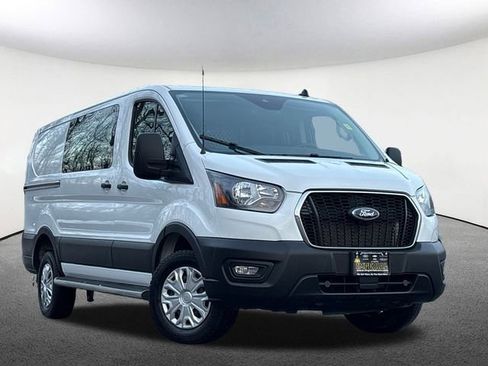 Used 2024 Ford Transit 250 Low Roof w/ Exterior Upgrade Package image 2