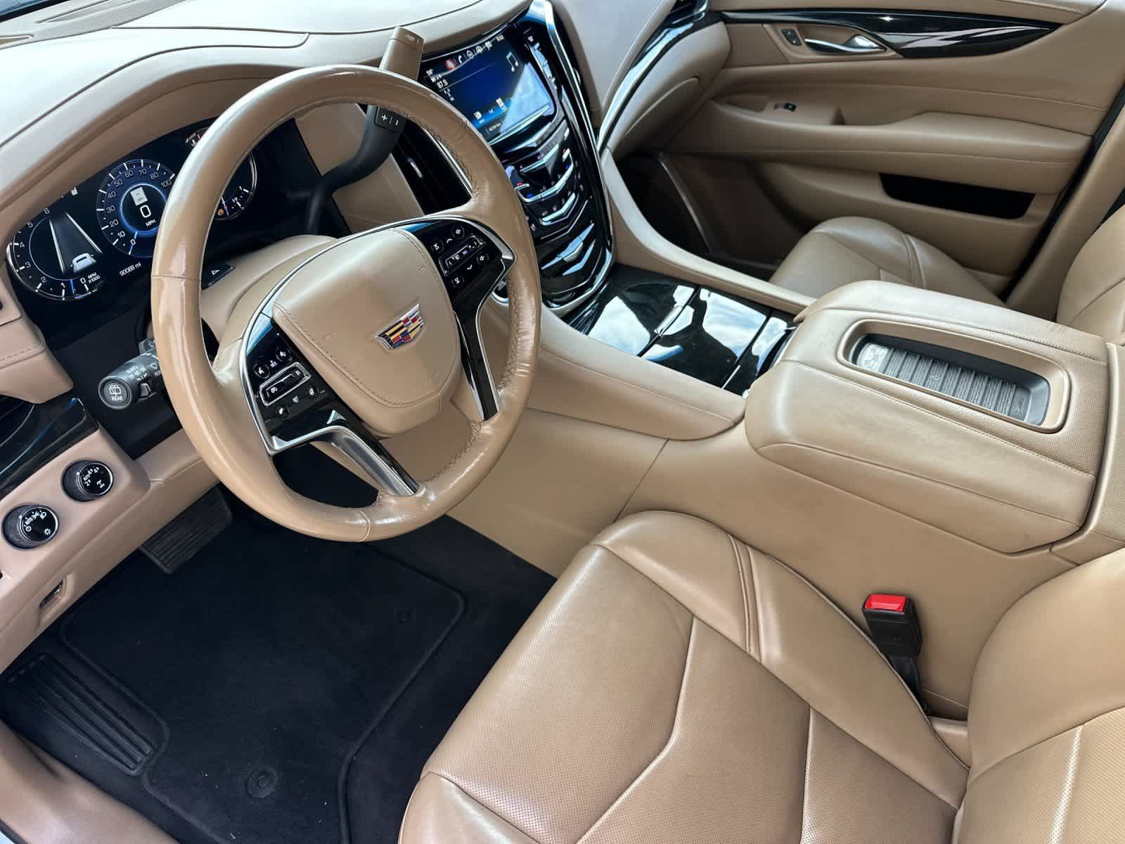 Used 2019 Cadillac Escalade ESV Platinum AWD/4WD image 11