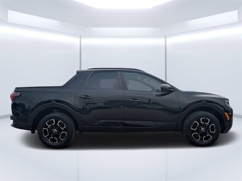 Used 2023 Hyundai Santa Cruz SEL w/ Activity Package image 2