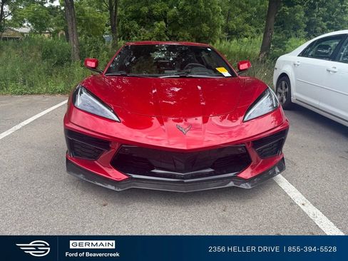 Used 2021 Chevrolet Corvette Stingray Preferred Cpe w/ Battery Protection Package RWD image 2