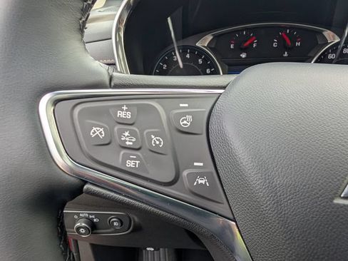 Used 2024 Chevrolet Equinox Premier FWD image 13