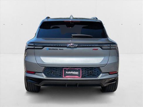 New 2025 Chevrolet Equinox EV RS image 7