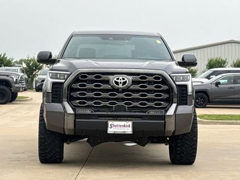 Used 2022 Toyota Tundra Platinum AWD/4WD image 2
