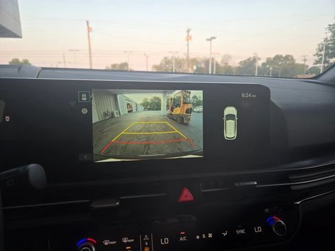 Used 2020 Kia Sportage S w/ S Premium Package FWD image 11