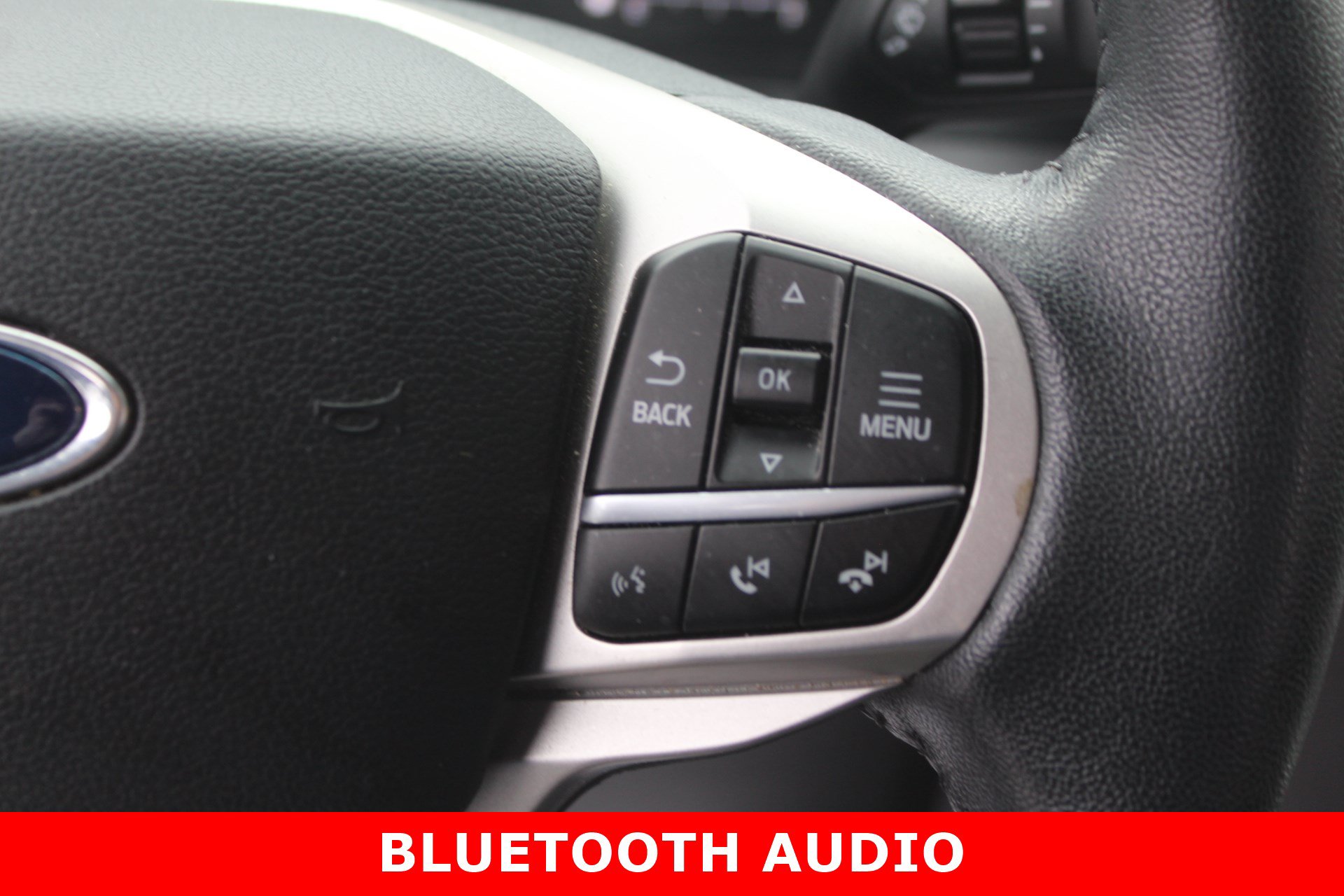 Used 2021 Ford Explorer XLT w/ Equipment Group 202A AWD/4WD image 16
