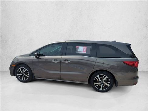 Used 2019 Honda Odyssey Elite image 8