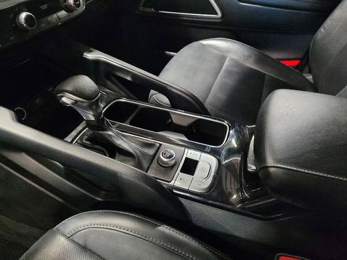 Used 2020 Kia Telluride LX FWD image 26