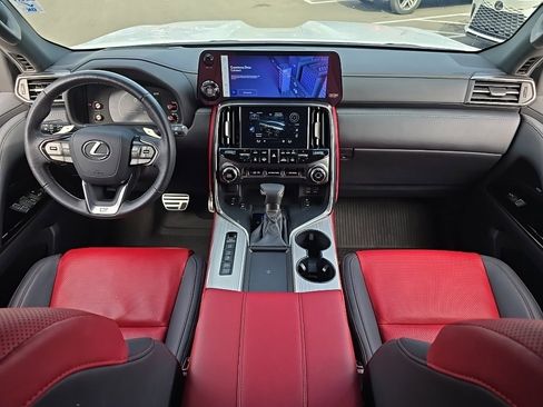 Used 2024 Lexus LX 600 F Sport image 13