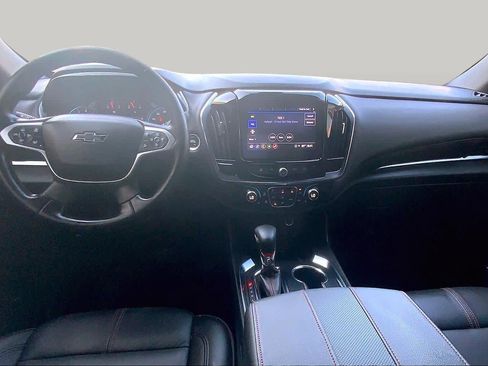 Used 2023 Chevrolet Traverse RS AWD/4WD image 16
