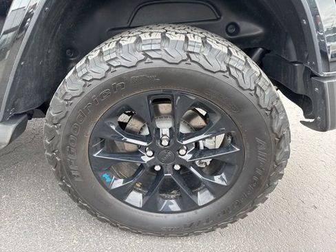 Used 2023 Jeep Wrangler Unlimited Sahara w/ Cold Weather Group image 7