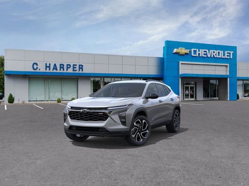 New 2026 Chevrolet Trax RS w/ Driver Confidence Package FWD image 8