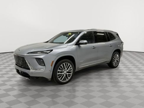 Certified 2025 Buick Enclave Avenir w/ Super Cruise Package AWD/4WD image 5