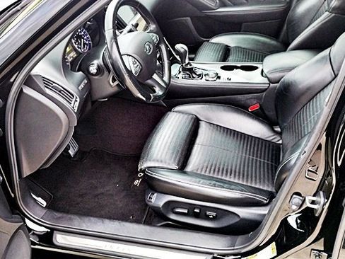 Used 2015 INFINITI Q50 Sport w/ Navigation Package image 13