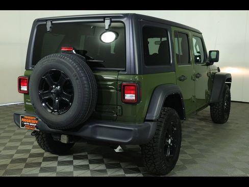 Used 2022 Jeep Wrangler Unlimited Sport AWD/4WD image 17