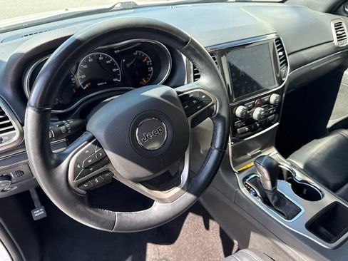 Used 2022 Jeep Grand Cherokee Limited RWD image 21